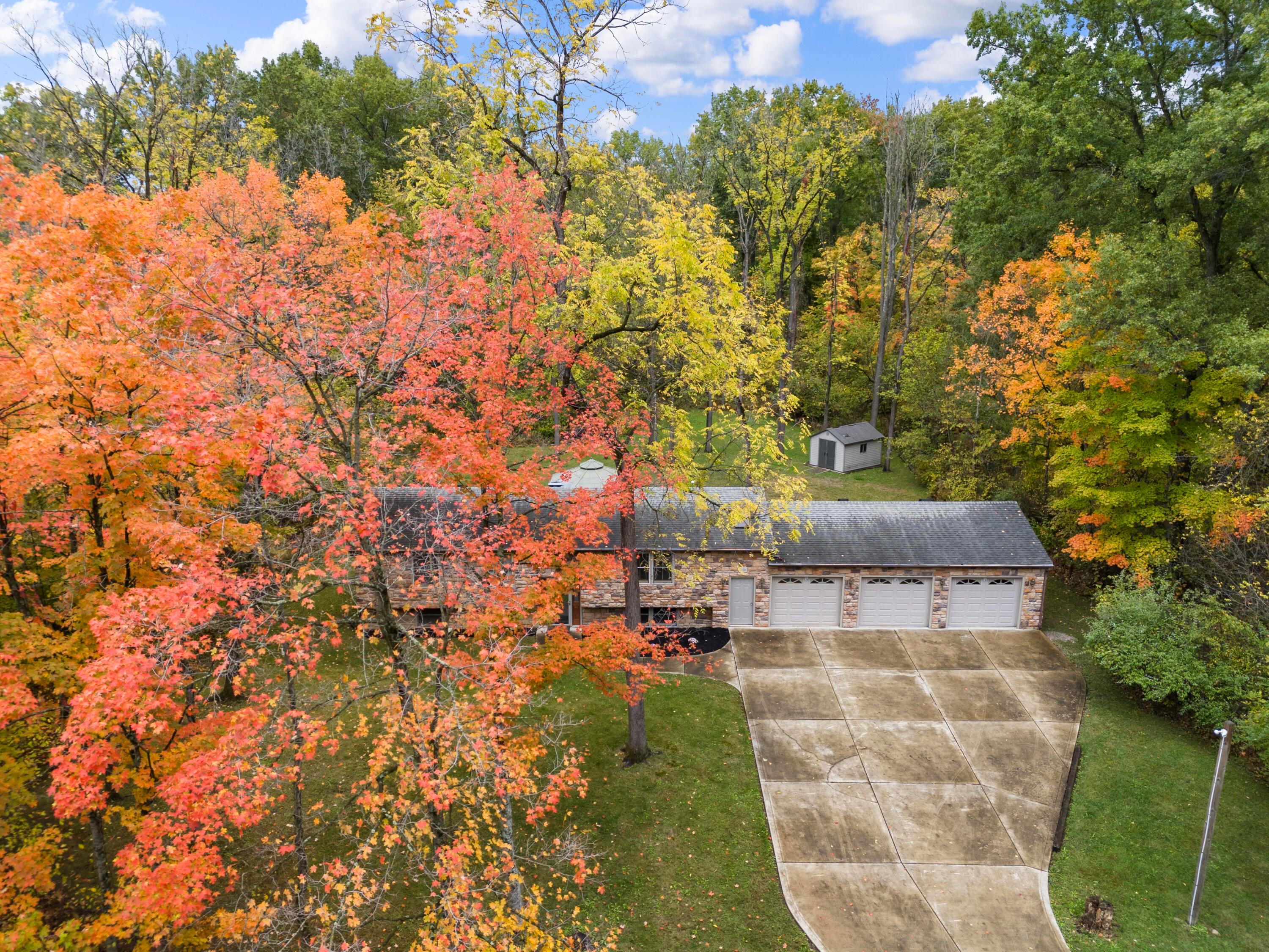 8106 Clouse Road New Albany, OH 43054 - Photo 40 of 47 Aerial View