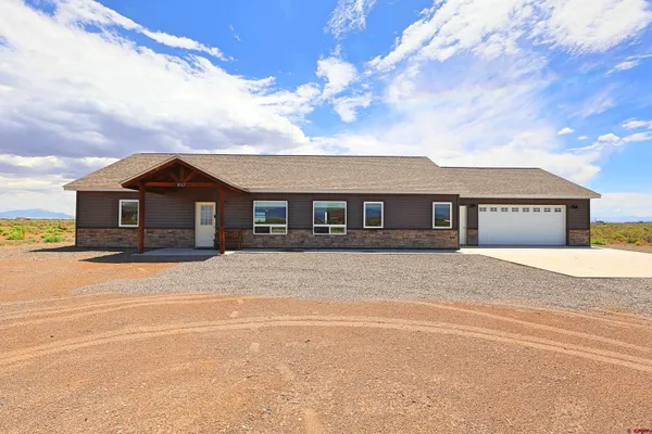$475,000 | 8762 Ridgetop Drive, Alamosa, CO 81101