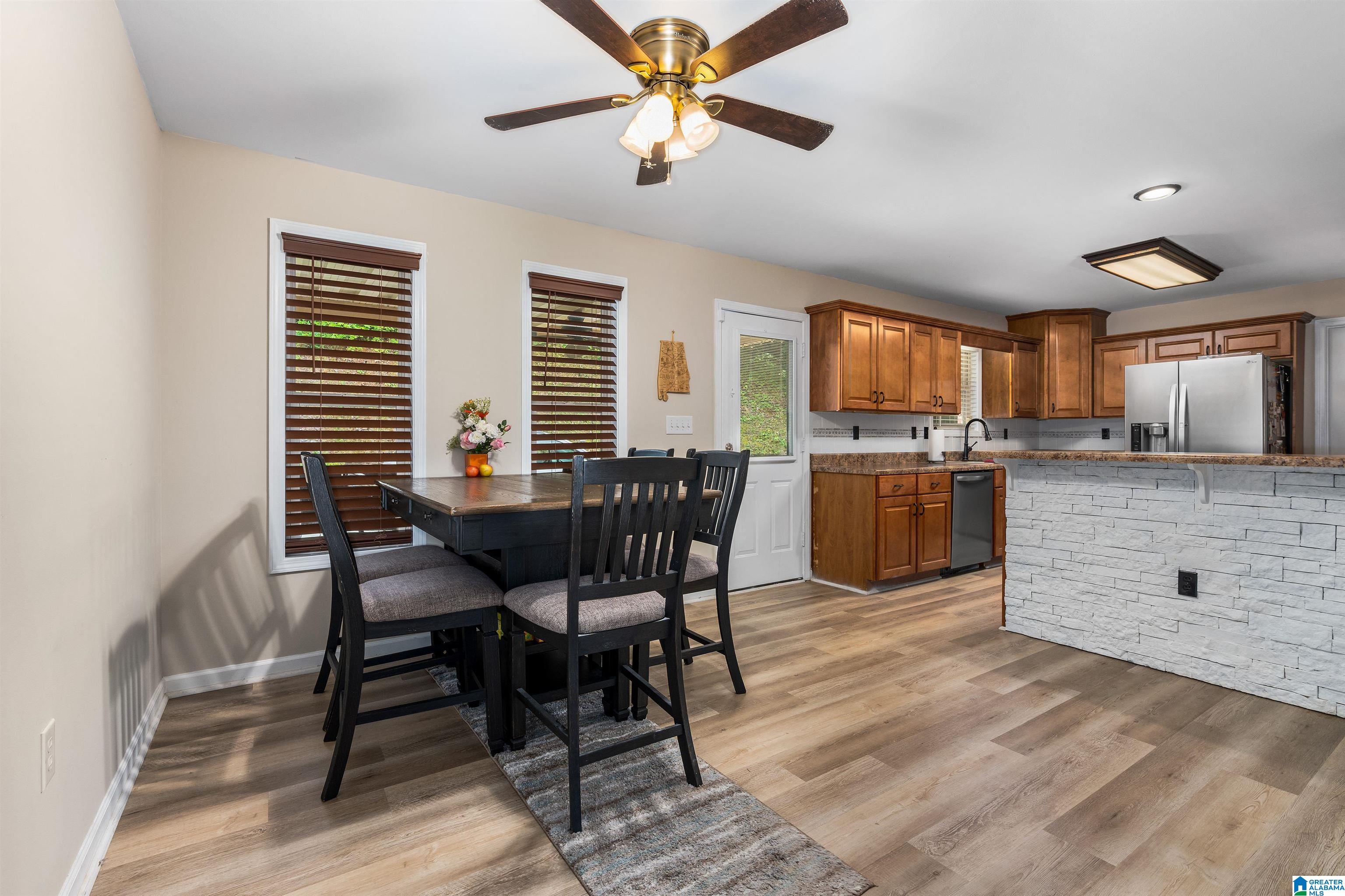 2837 Springville Boulevard Oneonta, AL 35121 - Photo 10 of 37