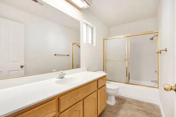 $409,900 | 553 Grenache Avenue, Madera, CA 93637