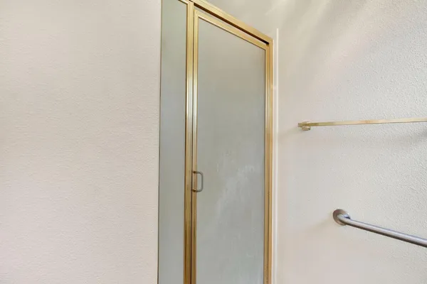 $409,900 | 553 Grenache Avenue, Madera, CA 93637