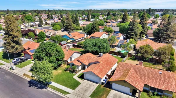 $409,900 | 553 Grenache Avenue, Madera, CA 93637