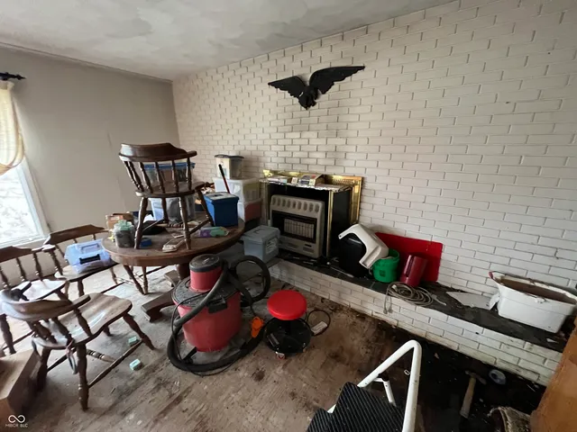 $1 | 5208 South State Road 67, Anderson, IN 46013