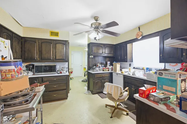 $1 | 5208 South State Road 67, Anderson, IN 46013