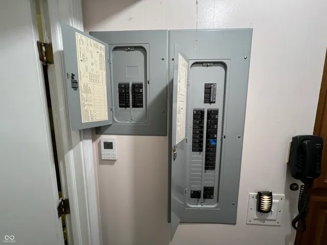 $1 | 5208 South State Road 67, Anderson, IN 46013