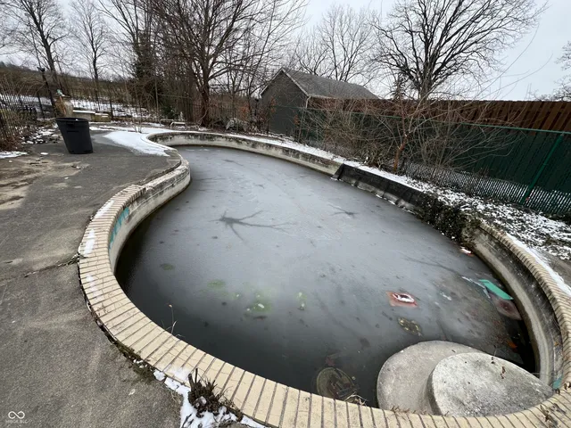 $1 | 5208 South State Road 67, Anderson, IN 46013