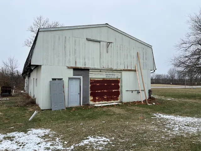 $1 | 5208 South State Road 67, Anderson, IN 46013