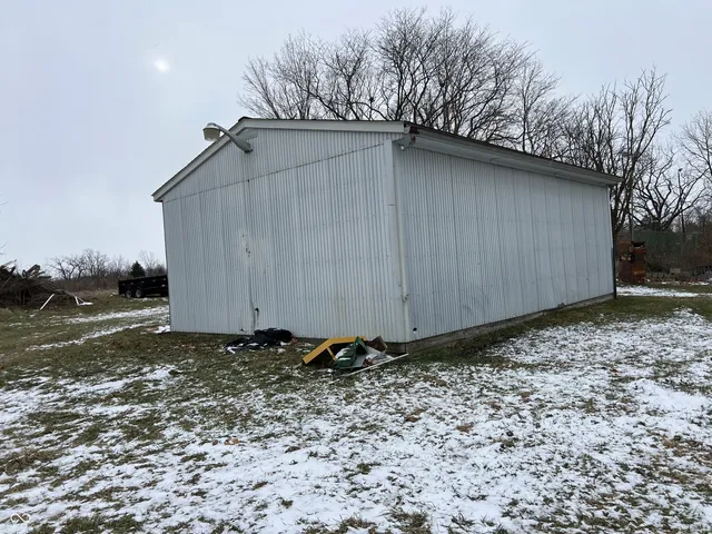 $1 | 5208 South State Road 67, Anderson, IN 46013