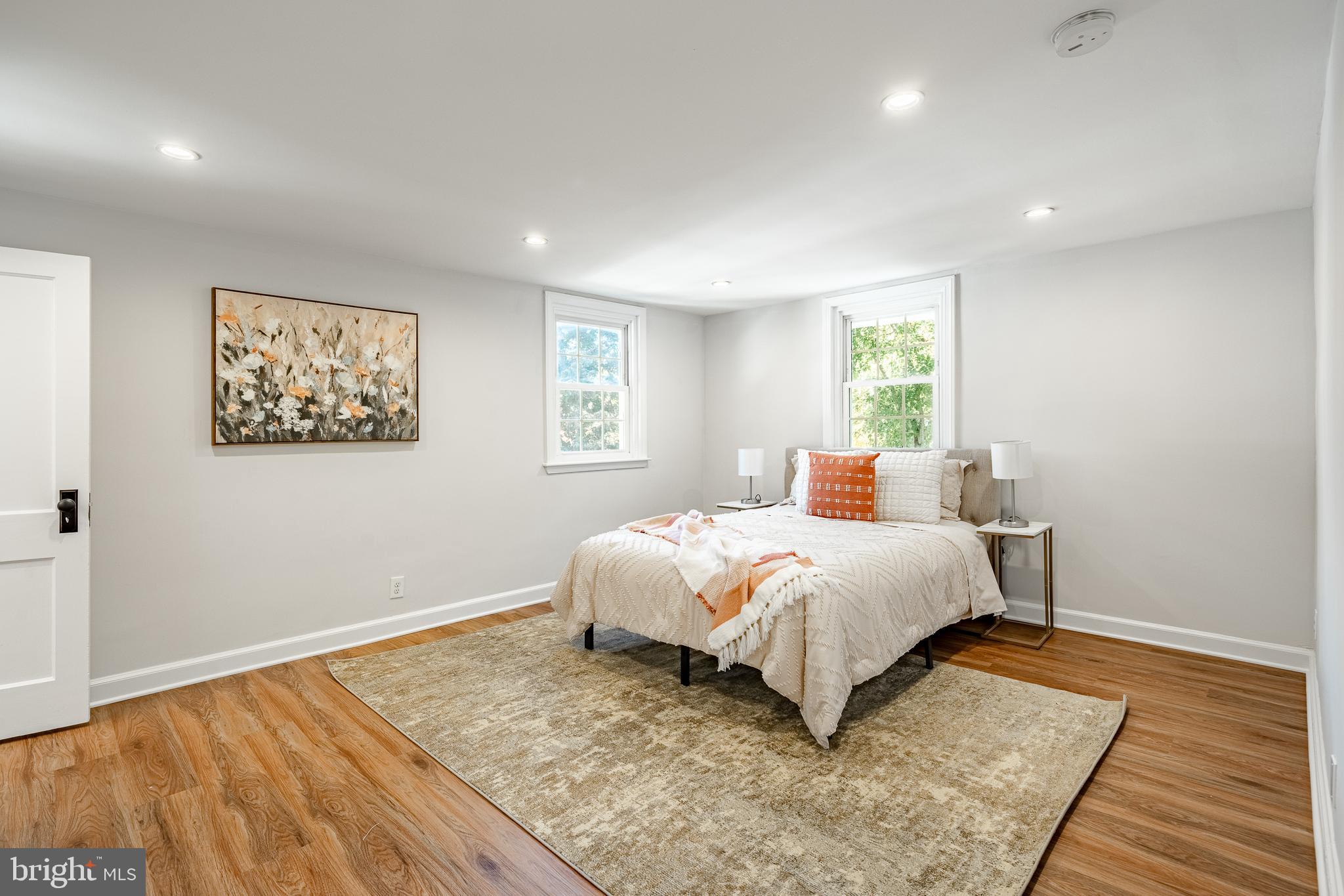 829 Pleasant Hill Road Wallingford, PA 19086 - Photo 5 of 47