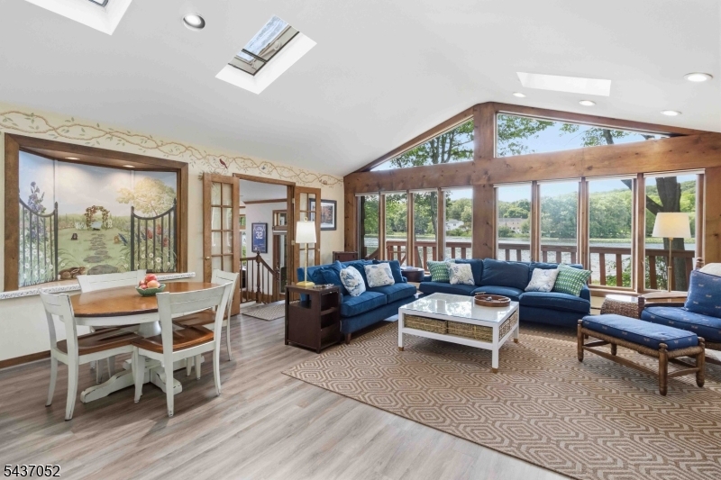 39 Meadowbrook Road Randolph, NJ 07869 - Photo 7 of 47