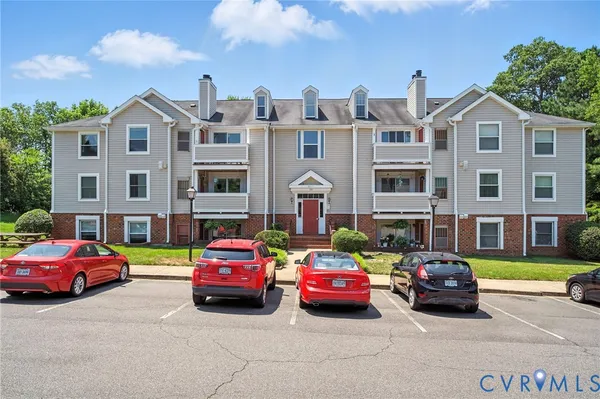 $230,000 | 2431 Stembridge Court, Unit J, Henrico, VA 23238