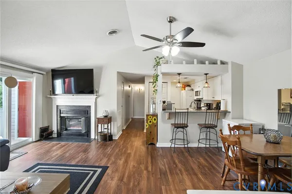 $230,000 | 2431 Stembridge Court, Unit J, Henrico, VA 23238