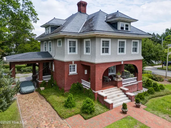 $995,000 | 1404 National Avenue, New Bern, NC 28560