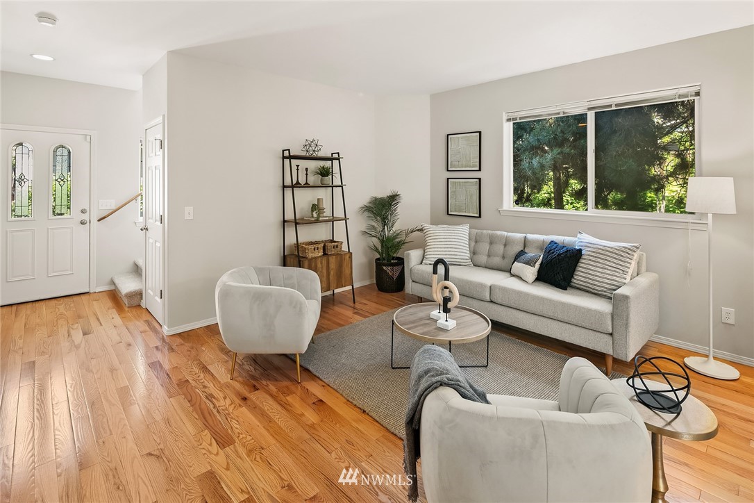 16121 40th Drive Southeast Bothell, WA 98012 - Photo 4 of 31