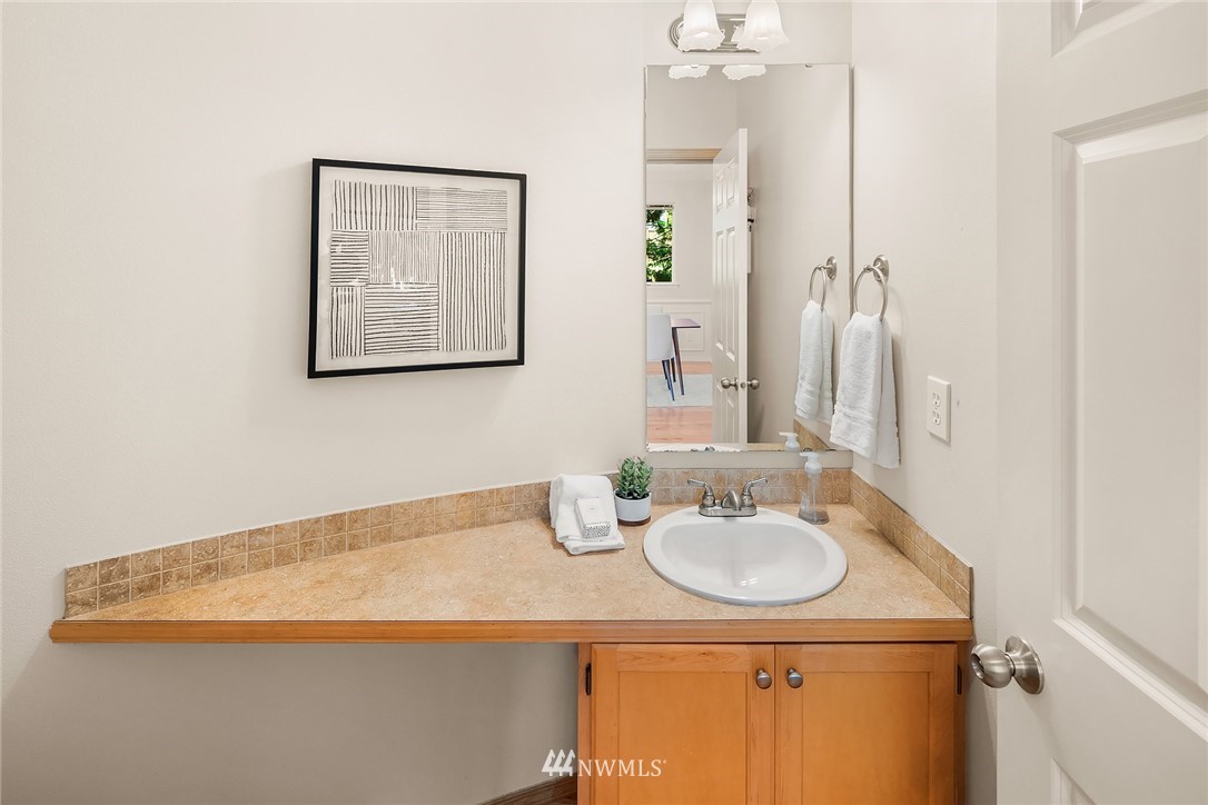 16121 40th Drive Southeast Bothell, WA 98012 - Photo 6 of 31