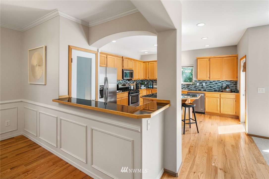 16121 40th Drive Southeast Bothell, WA 98012 - Photo 8 of 31