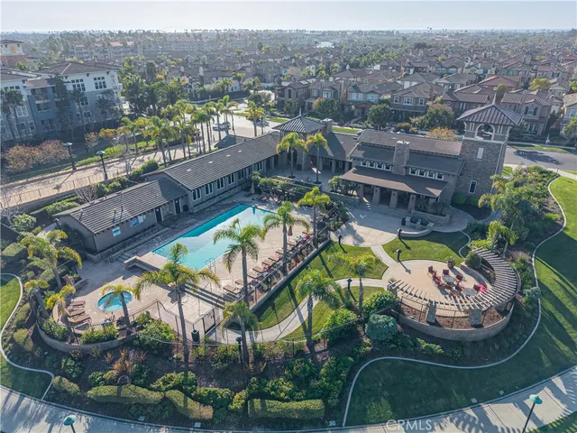 $949,990 | 4060 Tradewinds Drive, Oxnard, CA 93035