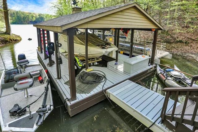 $1,349,900 | 8191 South Bayview Court, Trafalgar, IN 46181