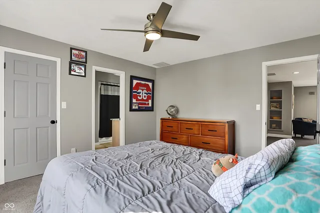 $1,349,900 | 8191 South Bayview Court, Trafalgar, IN 46181