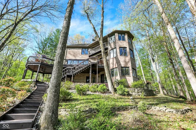 $1,349,900 | 8191 South Bayview Court, Trafalgar, IN 46181