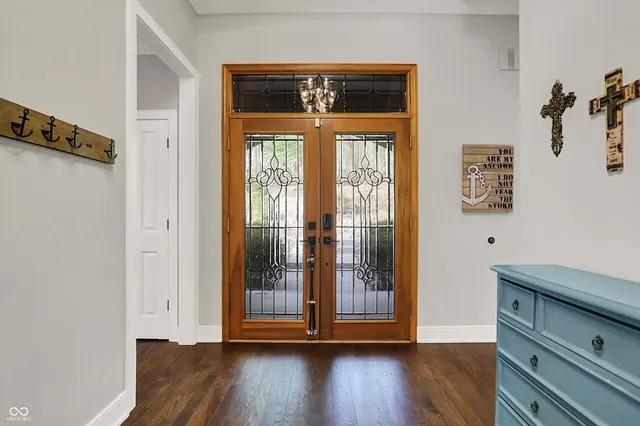 $1,349,900 | 8191 South Bayview Court, Trafalgar, IN 46181