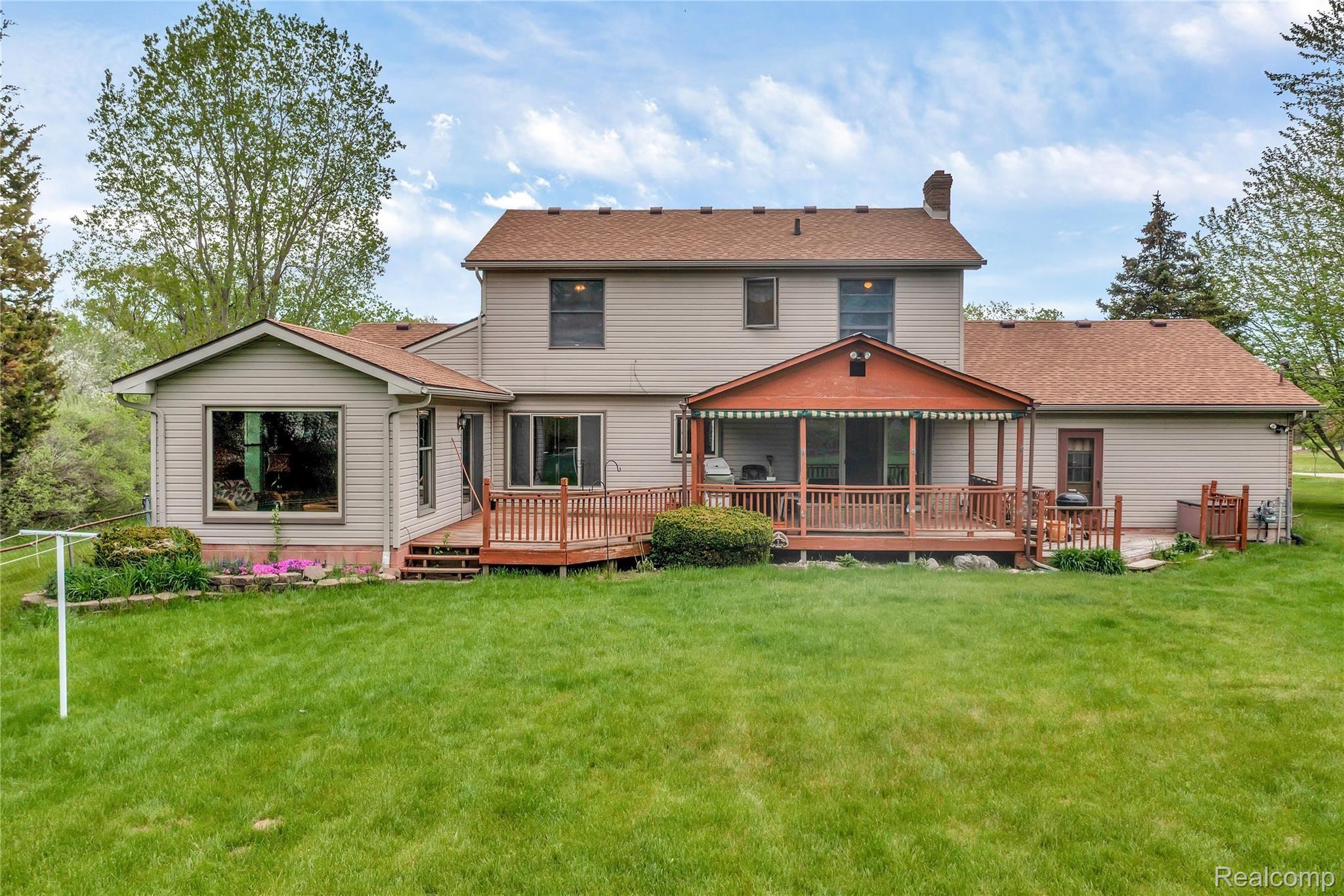 28700 Brandes Road Carleton, MI 48117 - Photo 31 of 47 Huge deck in back for all the summer gatherings