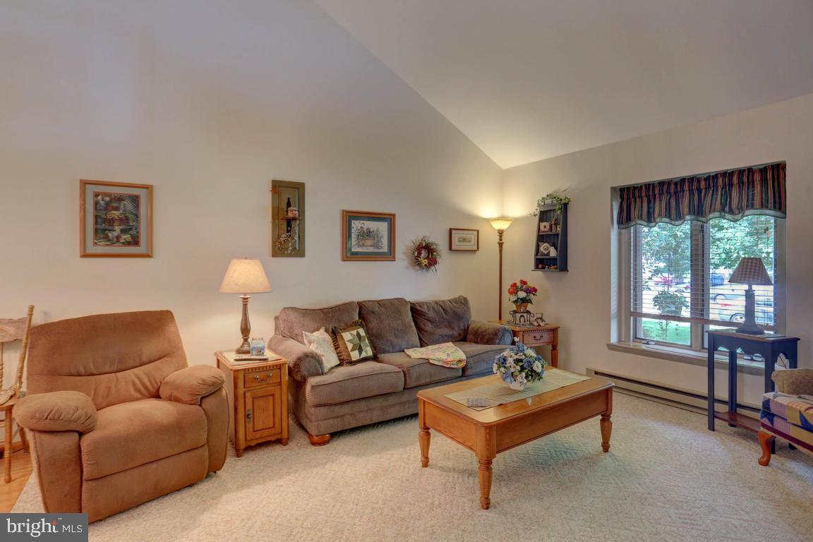 621 South Cedar Street Lititz, PA 17543 - Photo 11 of 36
