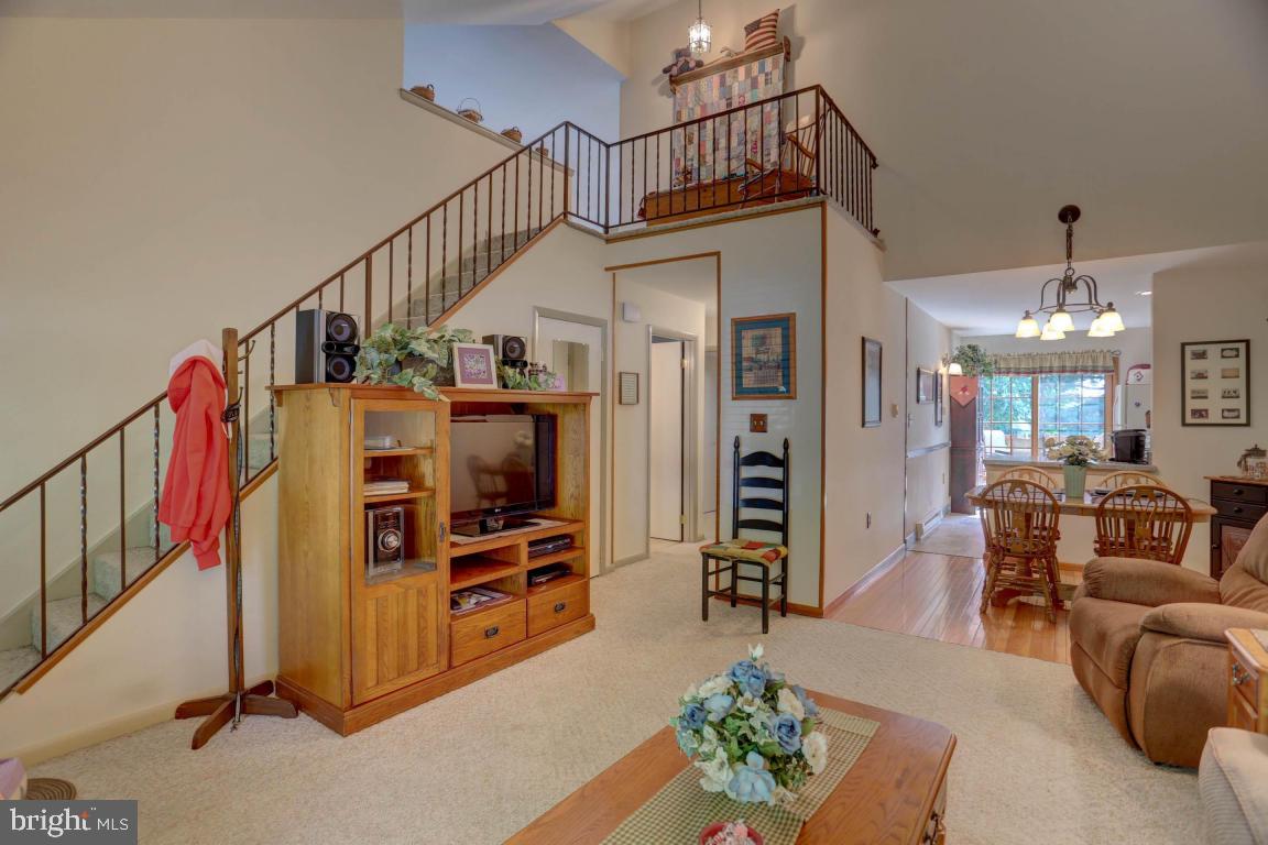 621 South Cedar Street Lititz, PA 17543 - Photo 13 of 36