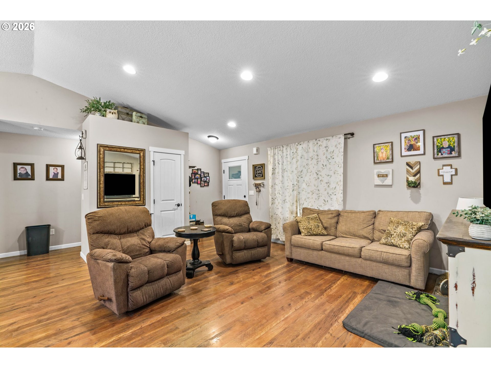 38160 Franklin Butte Road Scio, OR 97374 - Photo 5 of 24