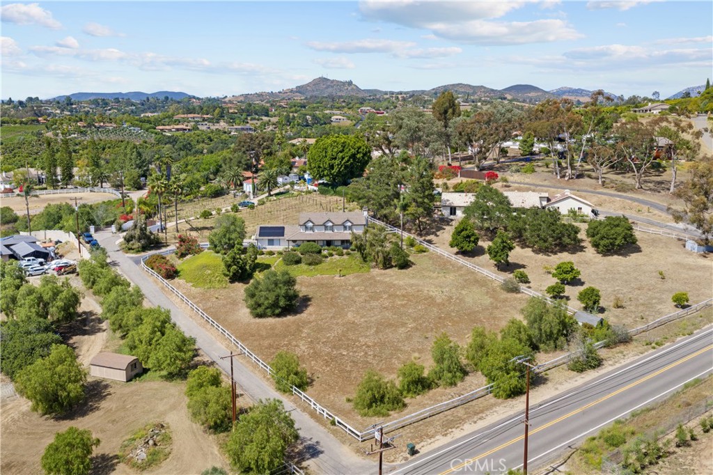 3162 Reche Road Fallbrook, CA 92028 - Photo 32 of 37 Gallery Image 32