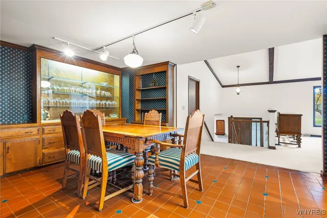 $649,900 | 1465 Genesee Street, Pembroke, NY 14036