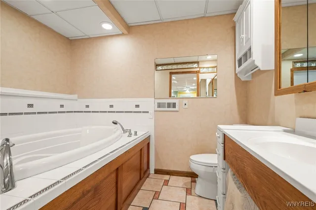 $649,900 | 1465 Genesee Street, Pembroke, NY 14036