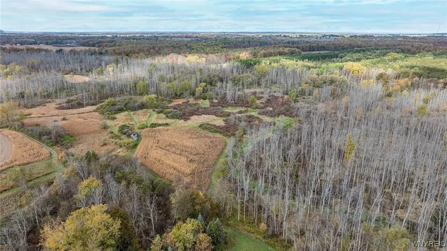 $649,900 | 1465 Genesee Street, Pembroke, NY 14036