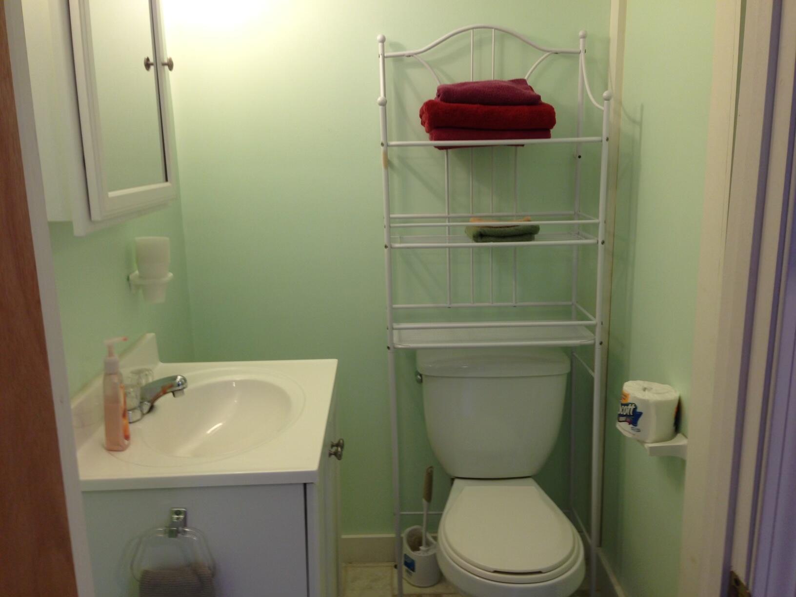 40 Fern Street Bangor, ME 04401 - Photo 12 of 15 IMG_0057