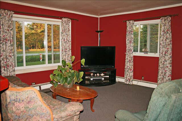8575 Colf Road Carleton, MI 48117 - Photo 19 of 23