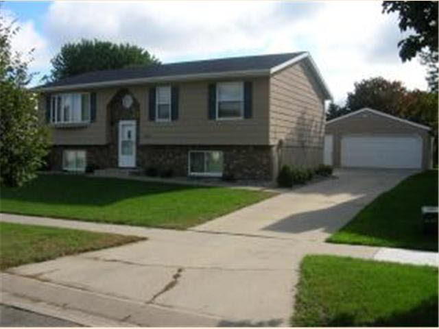 4922 22nd Avenue Northwest Rochester, MN 55901 - Photo 1 of 8 Gallery Image 1