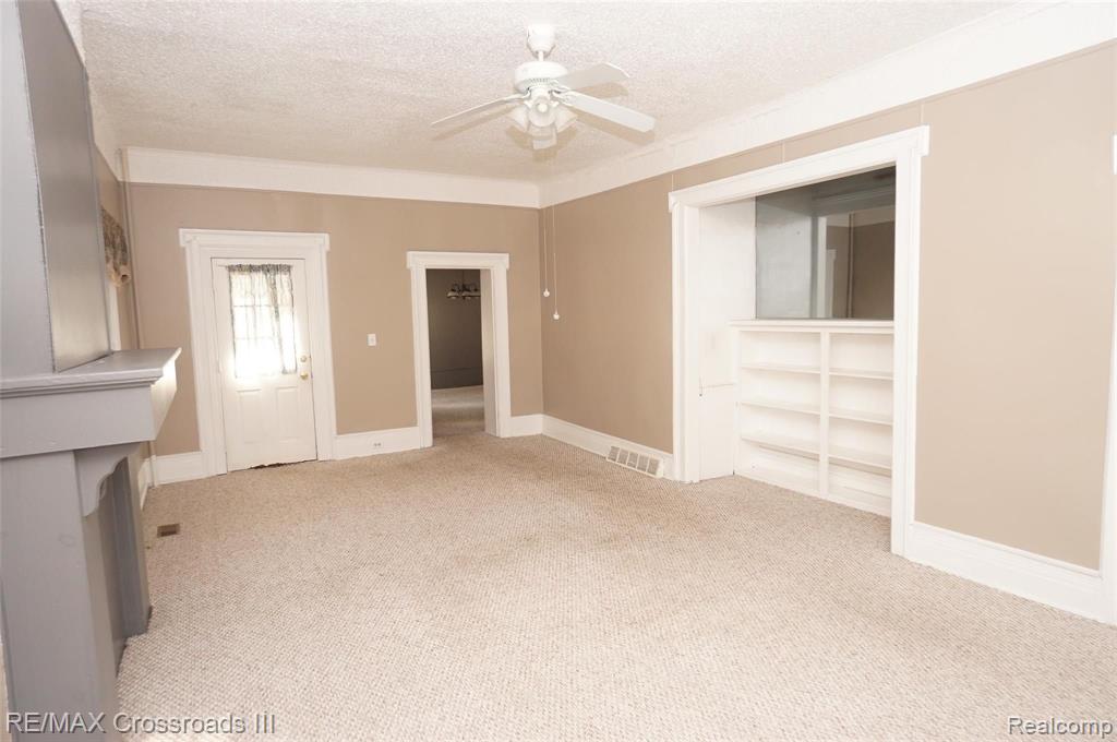 2708 Riverside Drive Trenton, MI 48183 - Photo 5 of 17