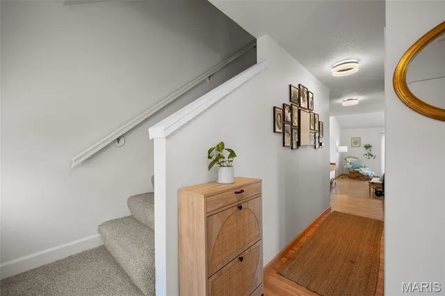 $265,000 | 2042 Kentmore Lane, Chesterfield, MO 63017