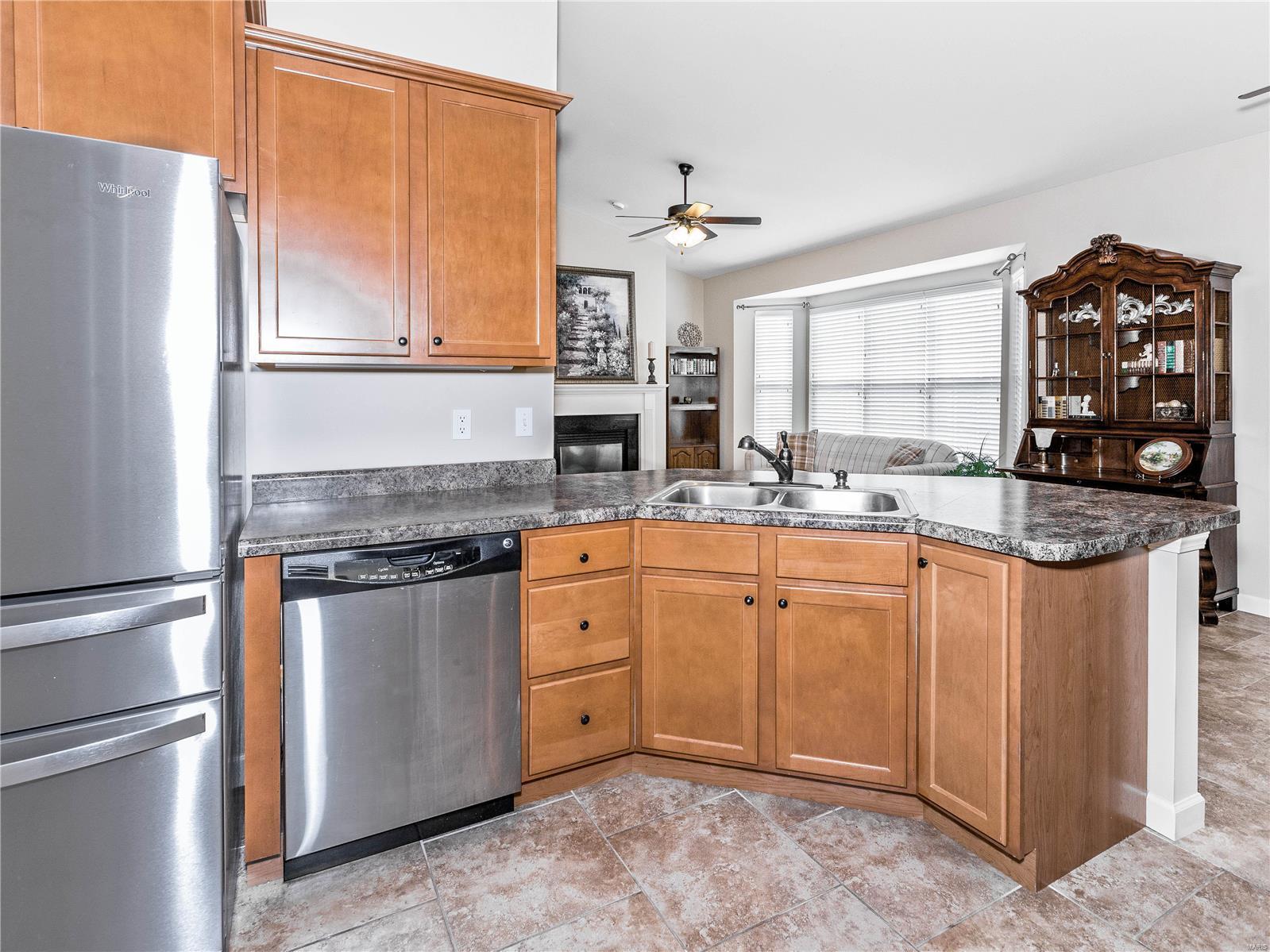 127 Briar Ridge Maryville, IL 62062 - Photo 15 of 44 Gallery Image 15