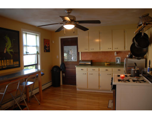 16 Wagner Road Medford, MA 02155 - Photo 5 of 22 Gallery Image 5