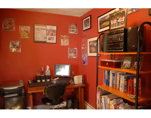 16 Wagner Road Medford, MA 02155 - Photo 6 of 22 Gallery Image 6