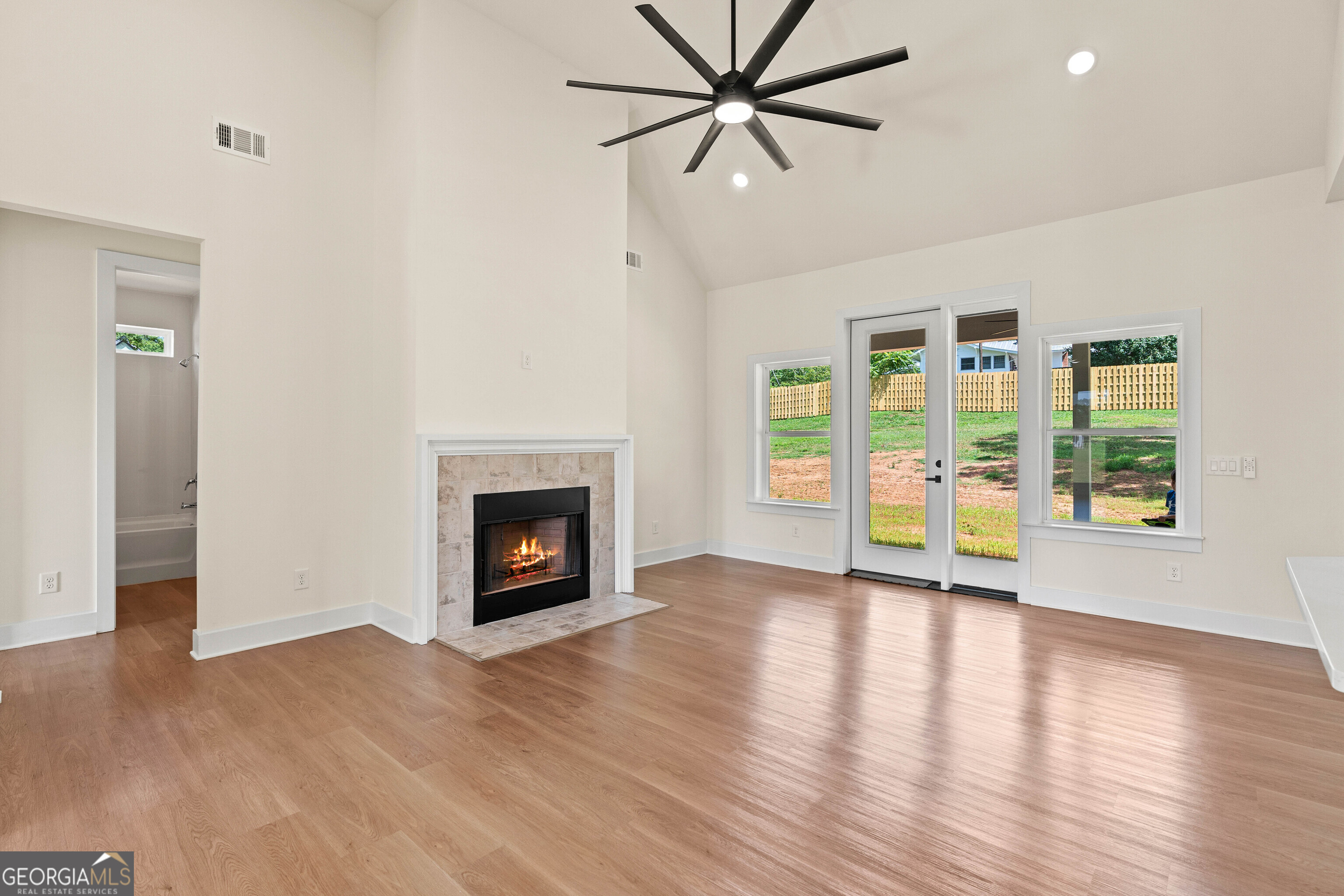 135 Oak Terrace Drive Clarkesville, GA 30523 - Photo 11 of 53