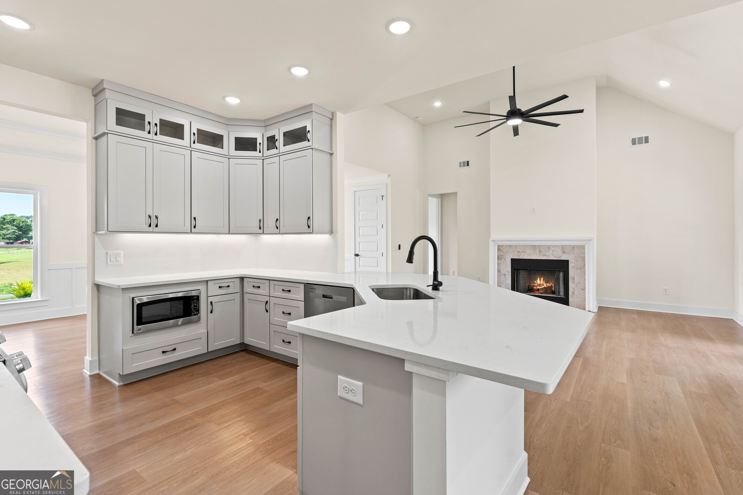 135 Oak Terrace Drive Clarkesville, GA 30523 - Photo 18 of 53