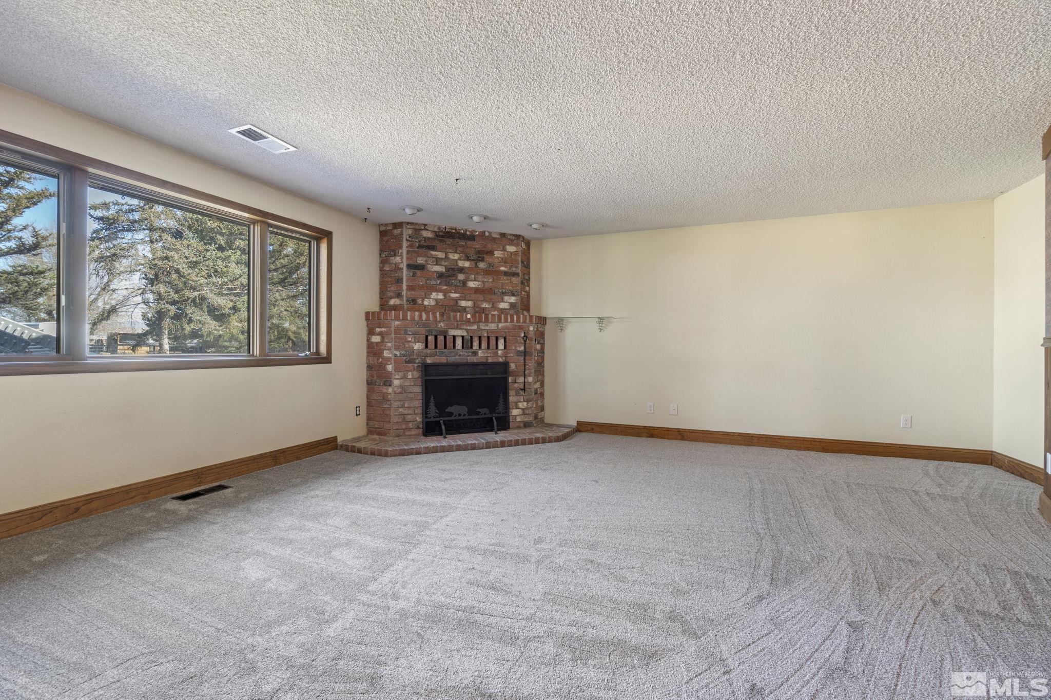 4885 Sinelio Drive Reno, NV 89502 - Photo 15 of 40 Photo 15