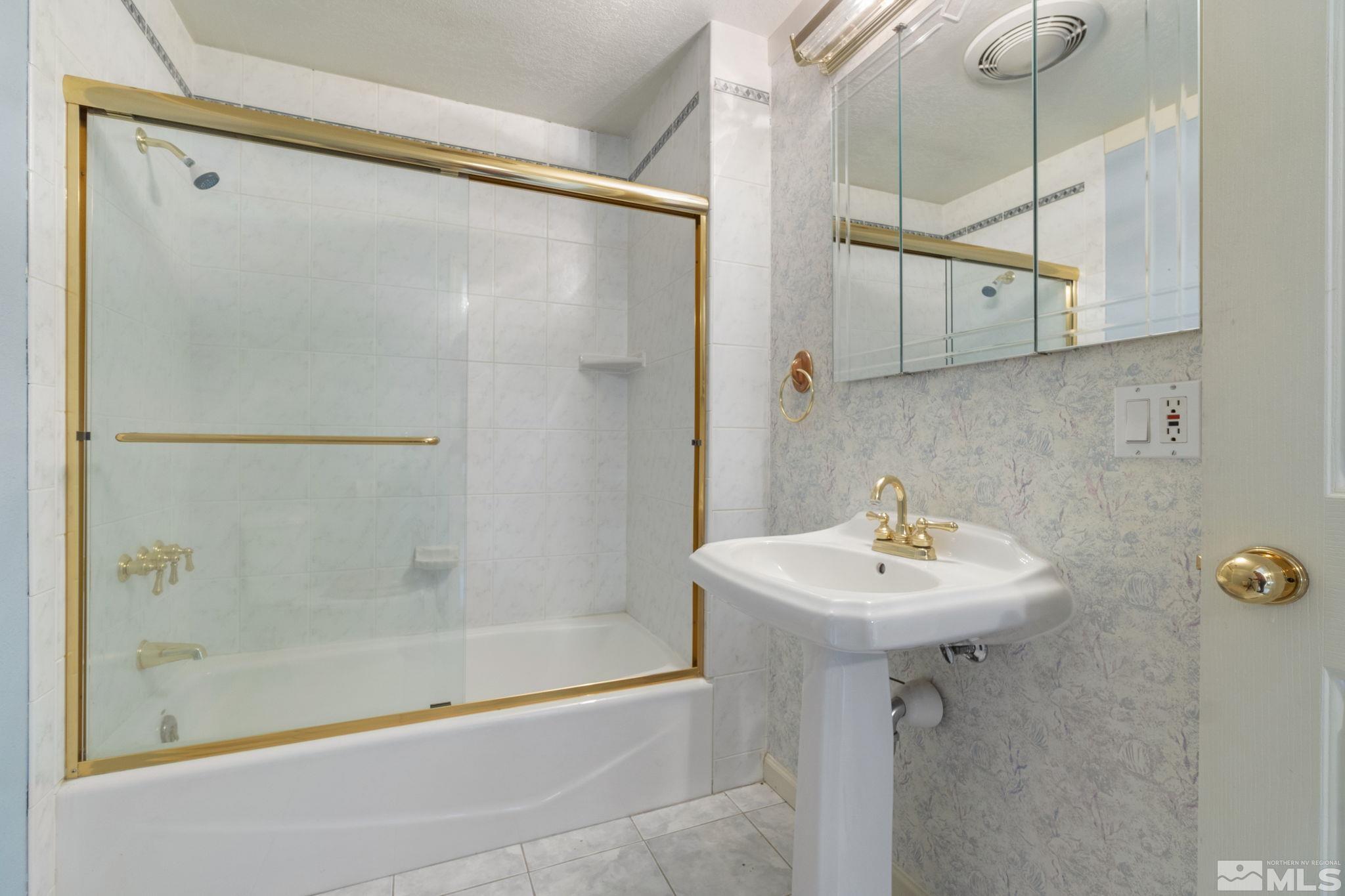 4885 Sinelio Drive Reno, NV 89502 - Photo 32 of 40 Photo 32