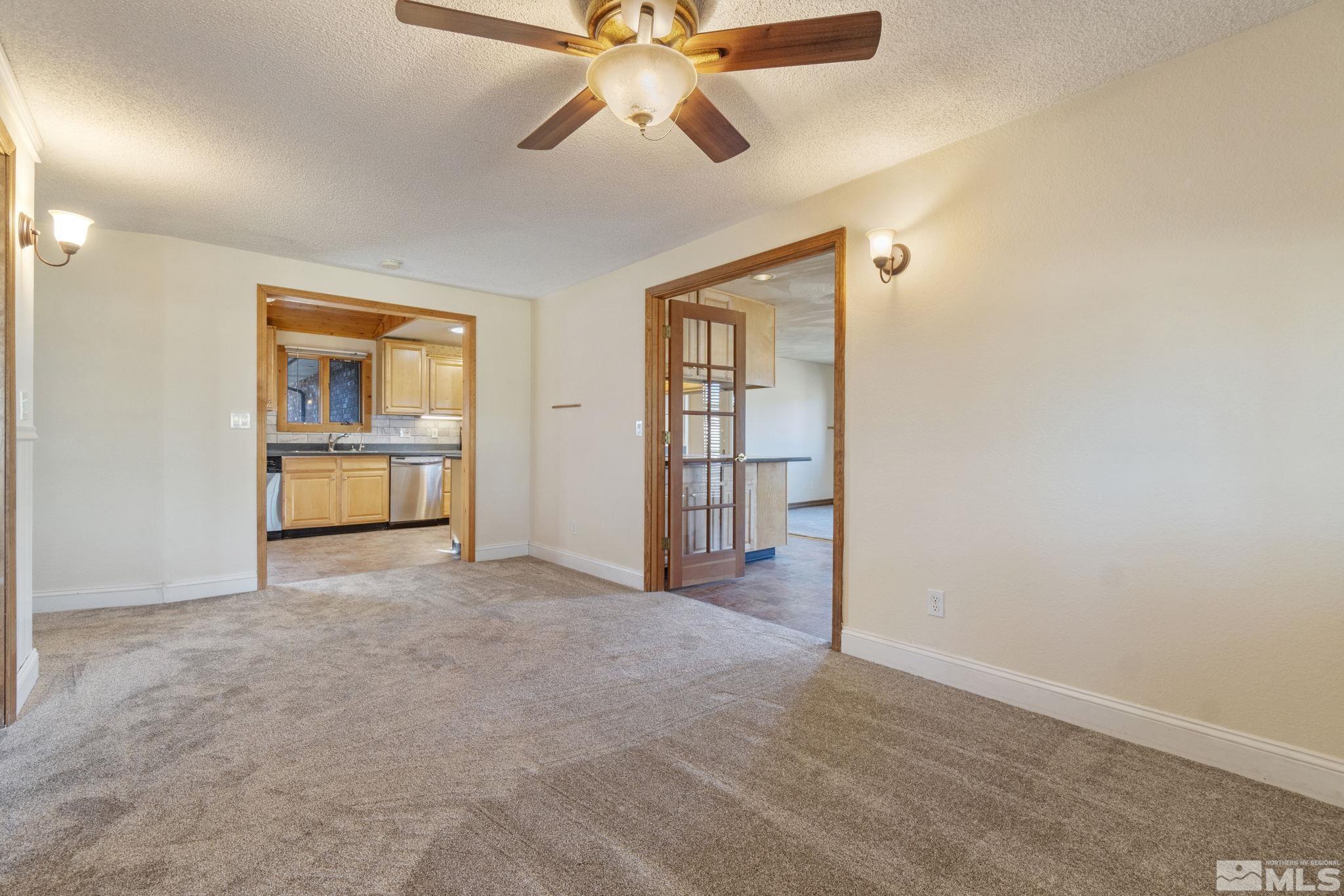 4885 Sinelio Drive Reno, NV 89502 - Photo 7 of 40 Photo 7