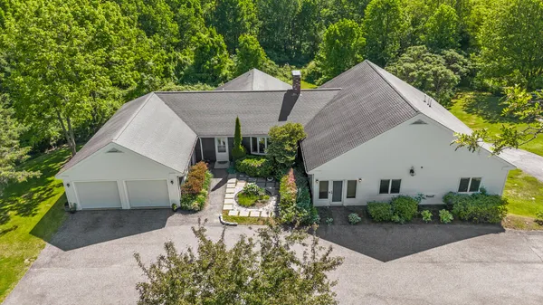 $1,179,000 | 363 Blackstrap Road, Falmouth, ME 04105