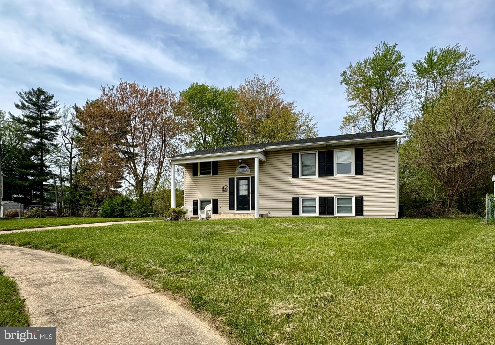 175 Pinefield Court Newark, DE 19713 - Photo 2 of 28 Gallery Image 2