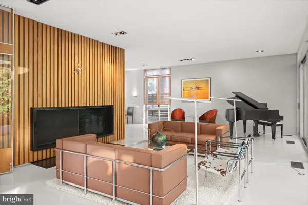 $2,799,000 | 2533 North Ridgeview Road, Arlington, VA 22207