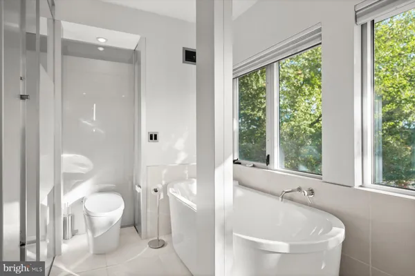 $2,799,000 | 2533 North Ridgeview Road, Arlington, VA 22207